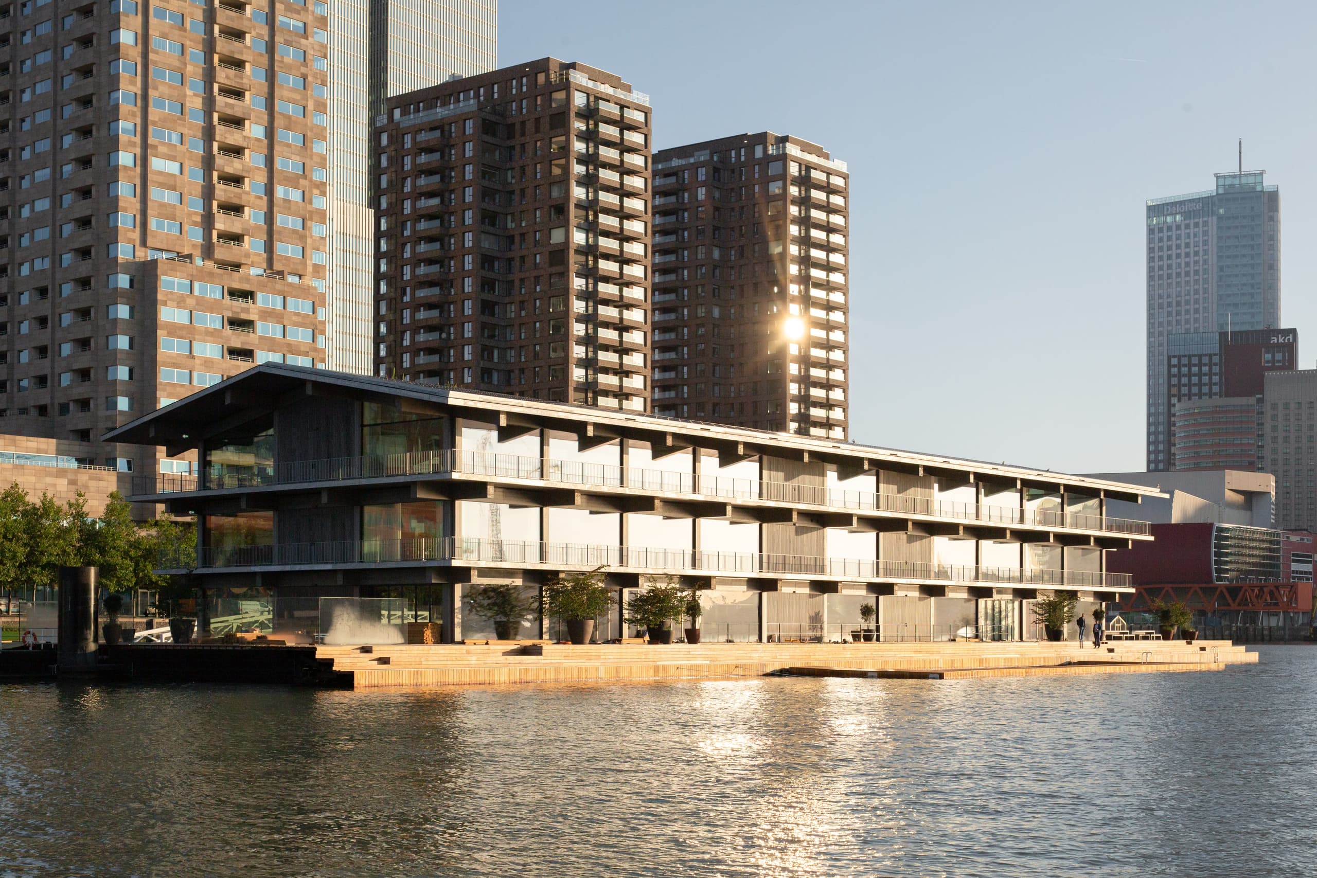 The Floating Office Rotterdam in the Rijnhaven